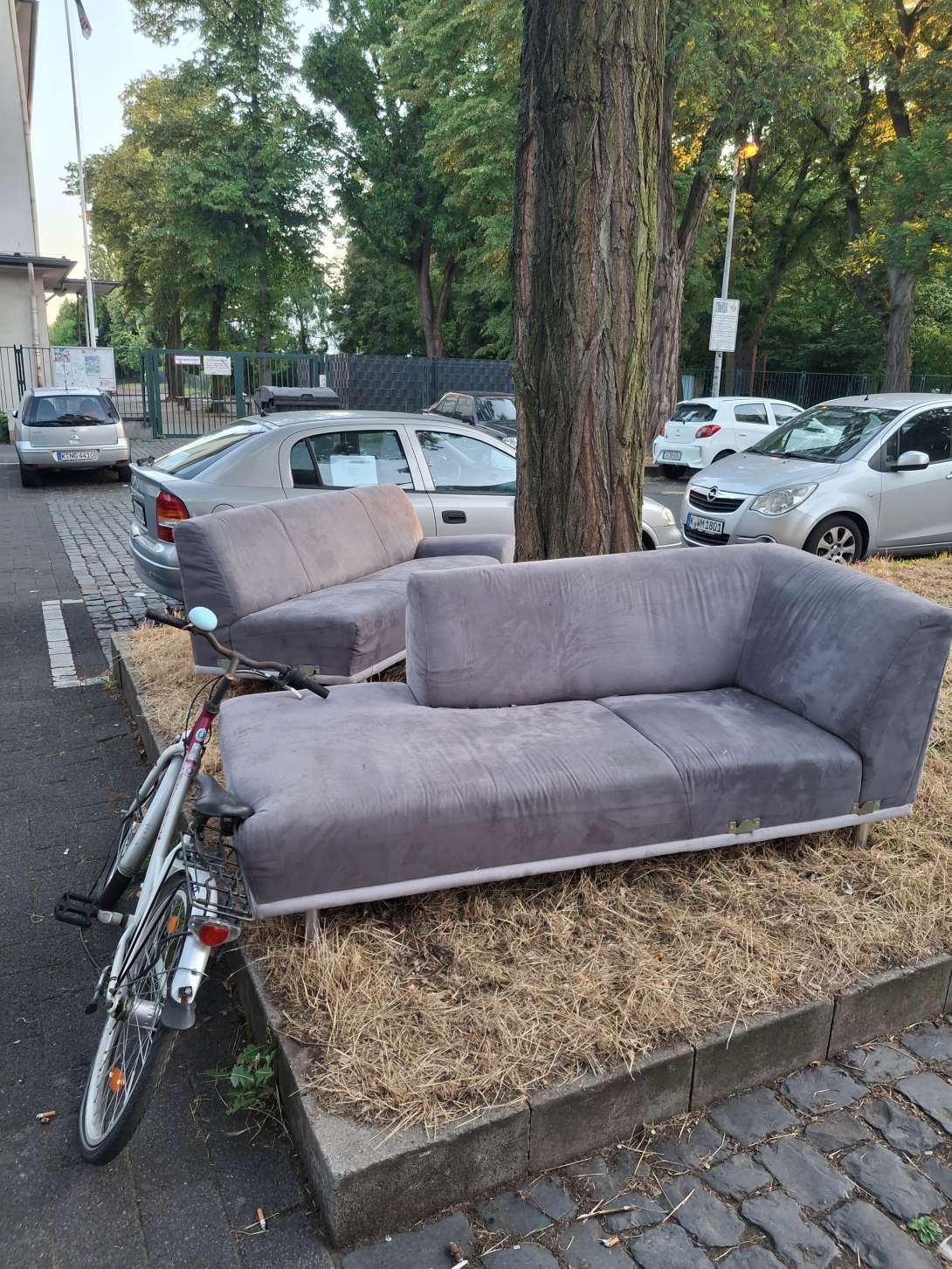Bild zu gemeldetem Anliegen vom *2025-07-18 21:50:18