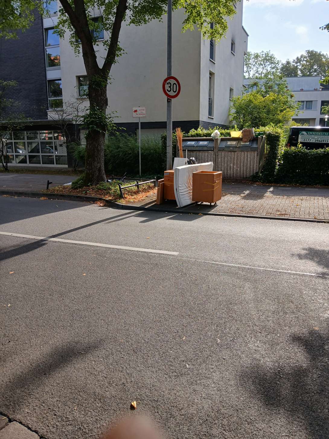 Bild zu gemeldetem Anliegen vom *2025-07-28 09:01:23