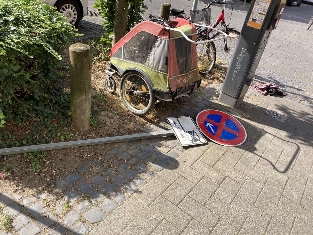 Bild zu gemeldetem Anliegen vom *2025-07-21 06:32:21