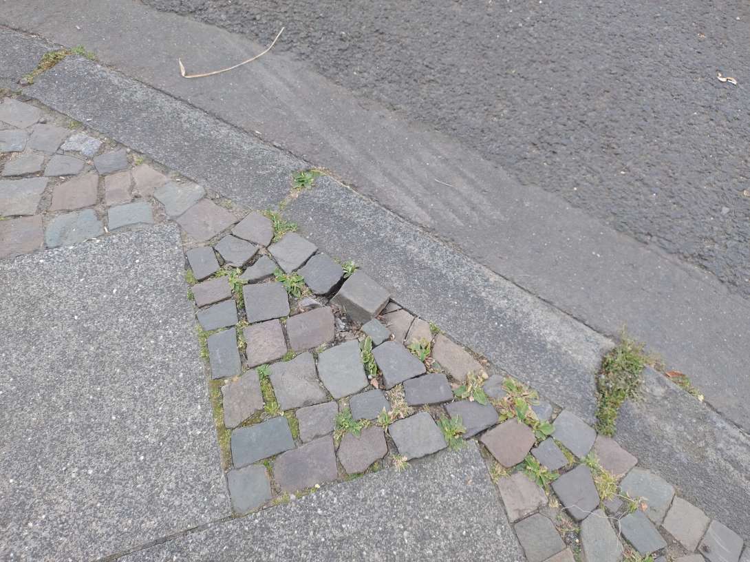 Bild zu gemeldetem Anliegen vom *2025-08-19 12:27:44
