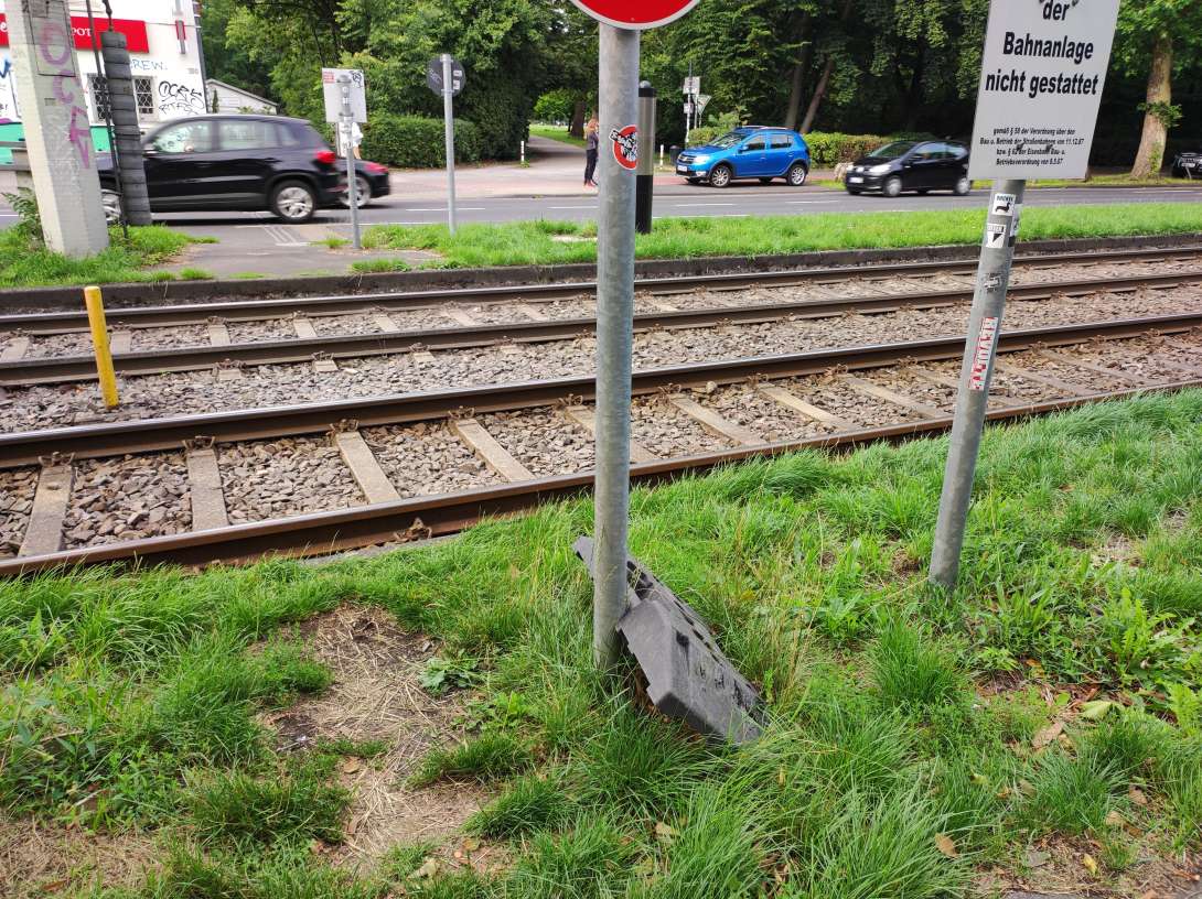Bild zu gemeldetem Anliegen vom *2025-08-04 11:03:32