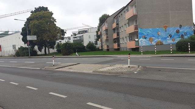 Bild zu gemeldetem Anliegen vom *2025-08-03 07:56:19