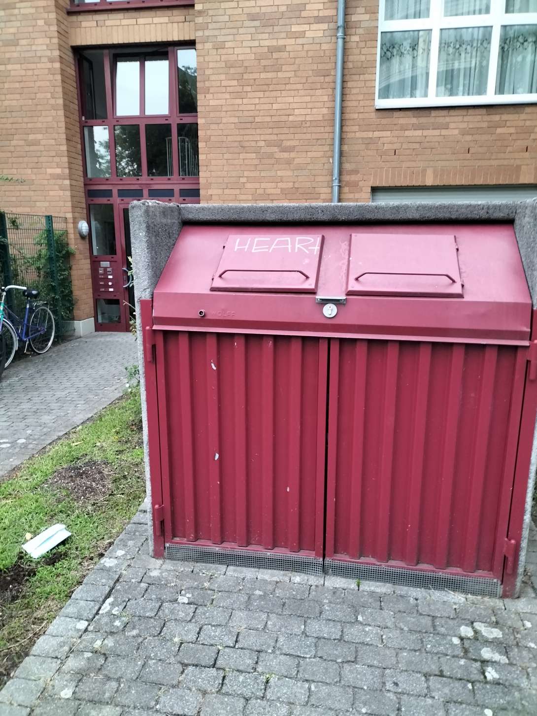 Bild zu gemeldetem Anliegen vom *2025-08-04 20:52:46