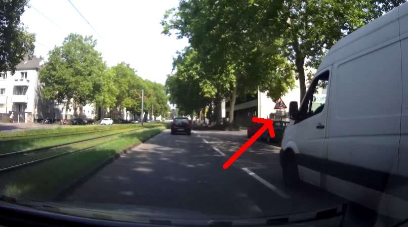 Bild zu gemeldetem Anliegen vom *2025-08-10 17:47:54