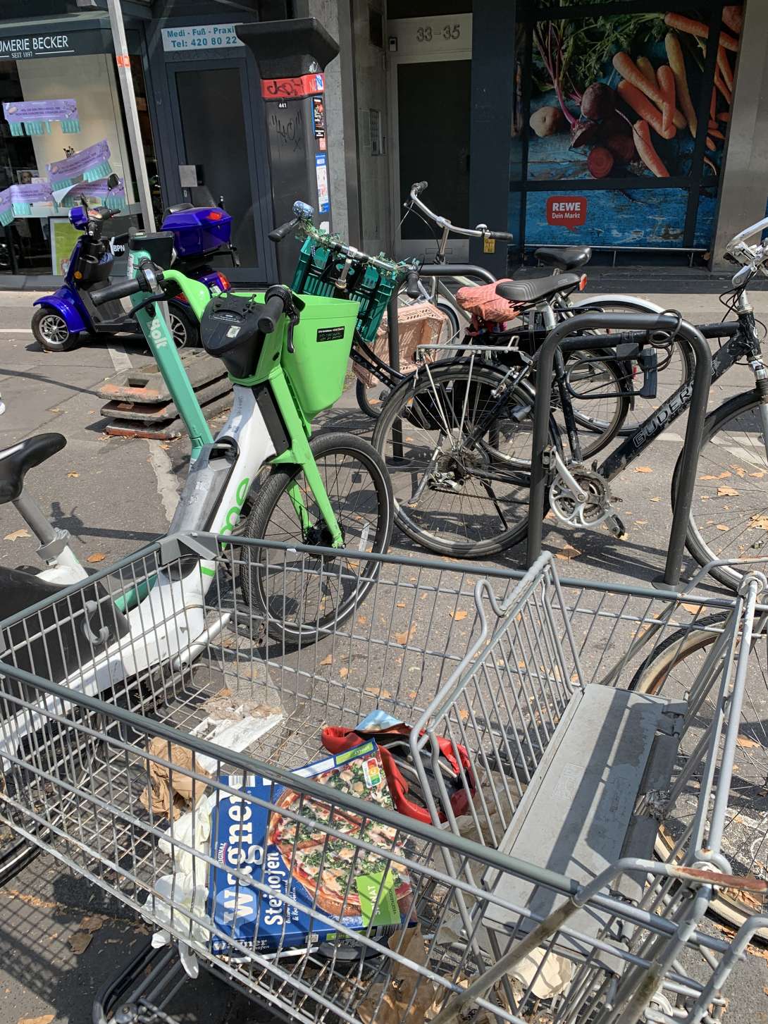 Bild zu gemeldetem Anliegen vom *2025-08-14 13:47:53