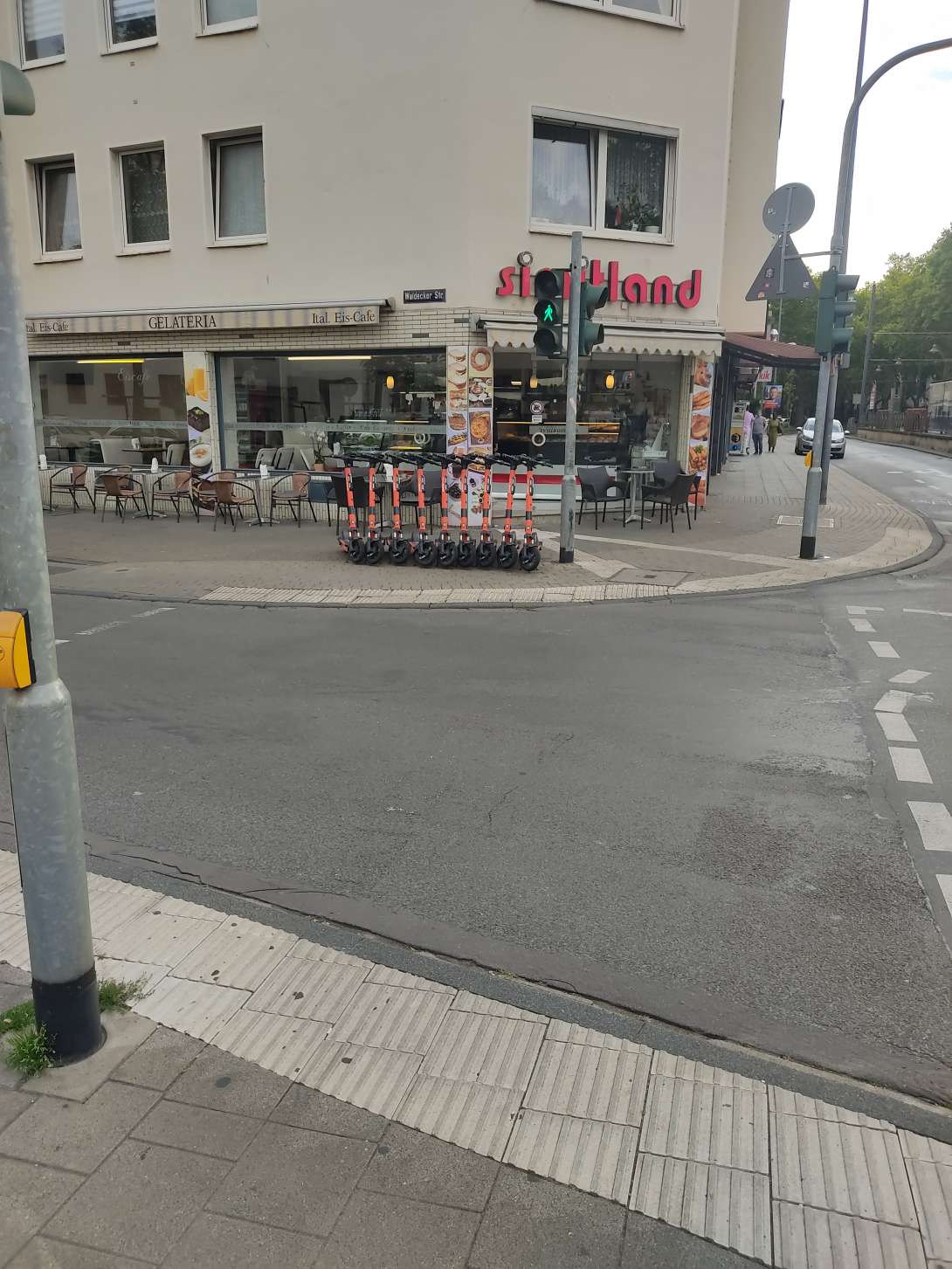 Bild zu gemeldetem Anliegen vom *2025-08-08 06:32:03