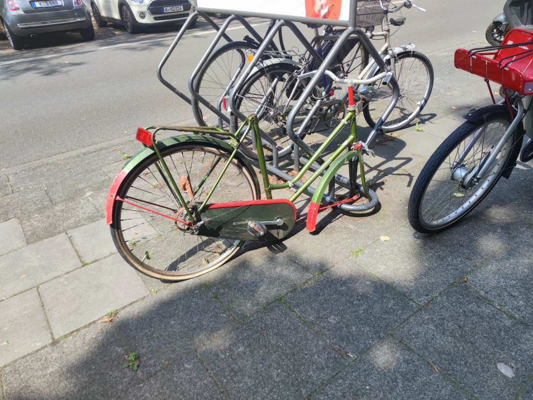 Bild zu gemeldetem Anliegen vom *2025-08-09 14:18:31