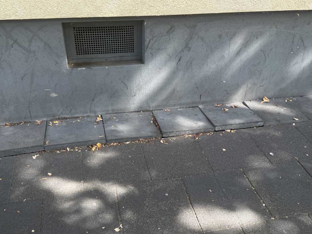 Bild zu gemeldetem Anliegen vom *2025-08-19 12:27:44