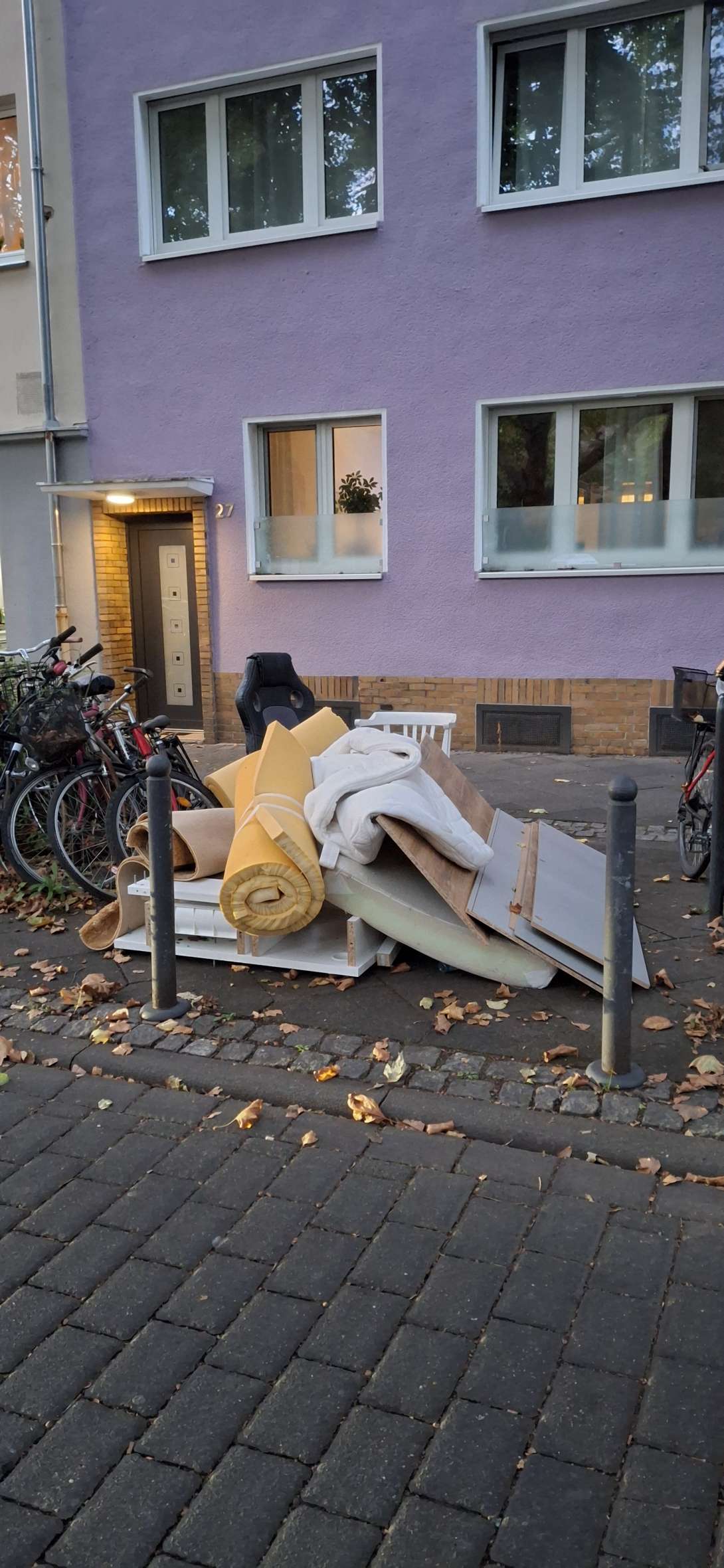 Bild zu gemeldetem Anliegen vom *2025-09-24 12:01:28