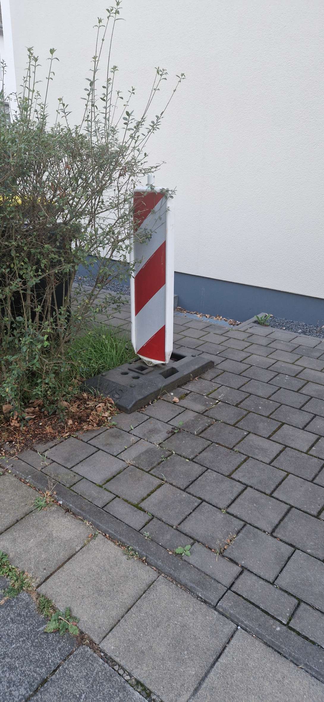 Bild zu gemeldetem Anliegen vom *2025-09-18 22:50:57