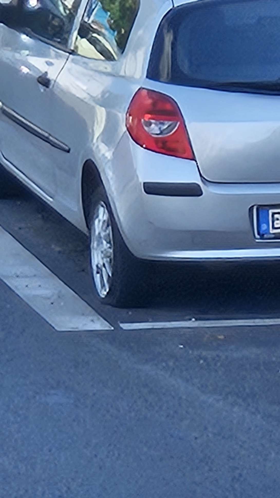 Bild zu gemeldetem Anliegen vom *2025-09-02 09:31:09