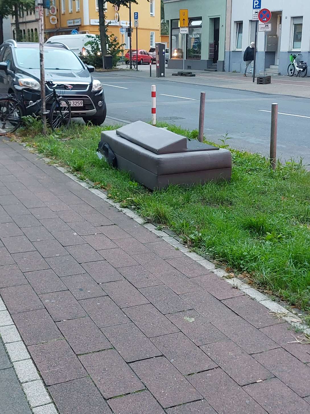 Bild zu gemeldetem Anliegen vom *2025-09-11 07:27:12