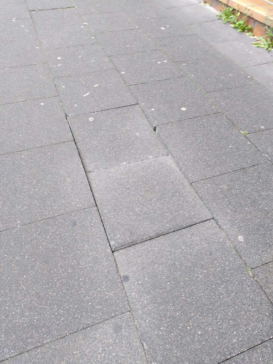 Bild zu gemeldetem Anliegen vom *2025-09-17 18:50:10