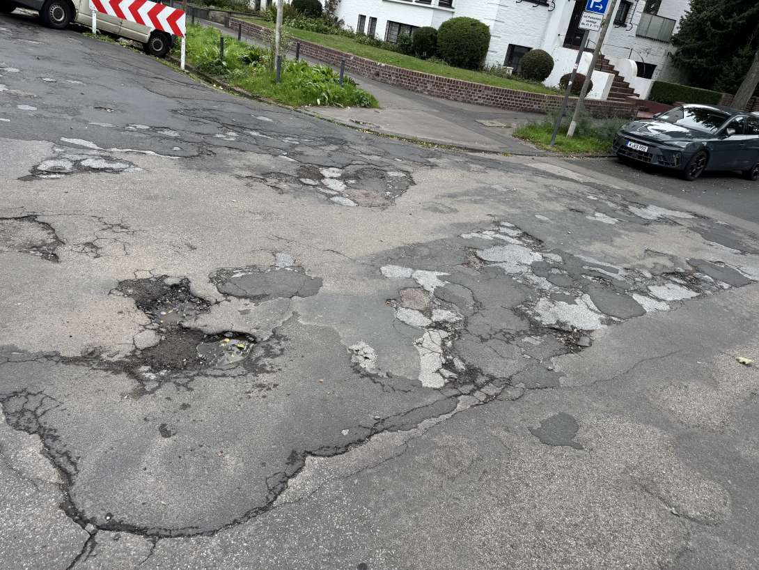 Bild zu gemeldetem Anliegen vom *2025-09-21 15:15:07