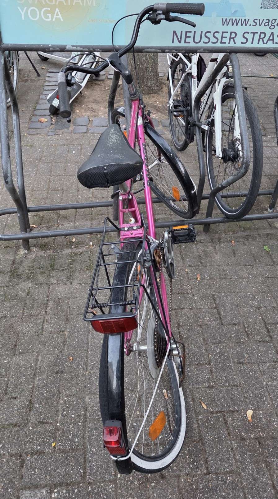 Bild zu gemeldetem Anliegen vom *2025-09-17 06:32:56