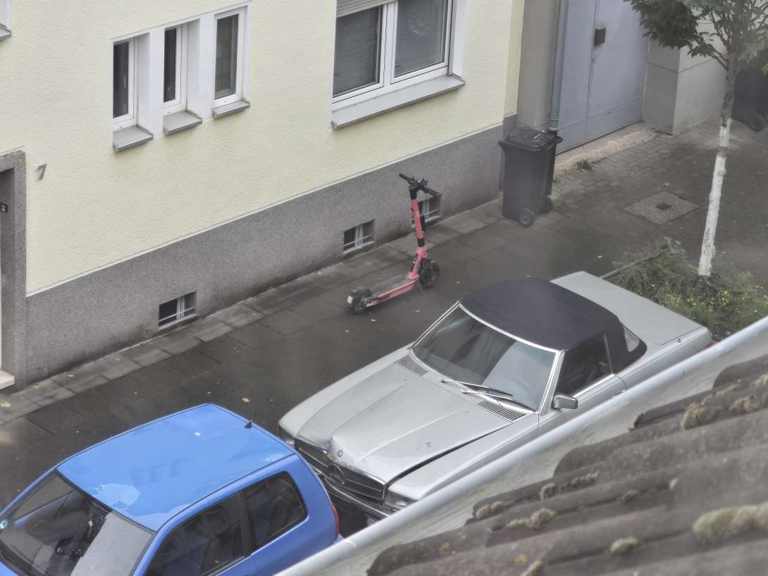 Bild zu gemeldetem Anliegen vom *2025-10-04 09:36:32