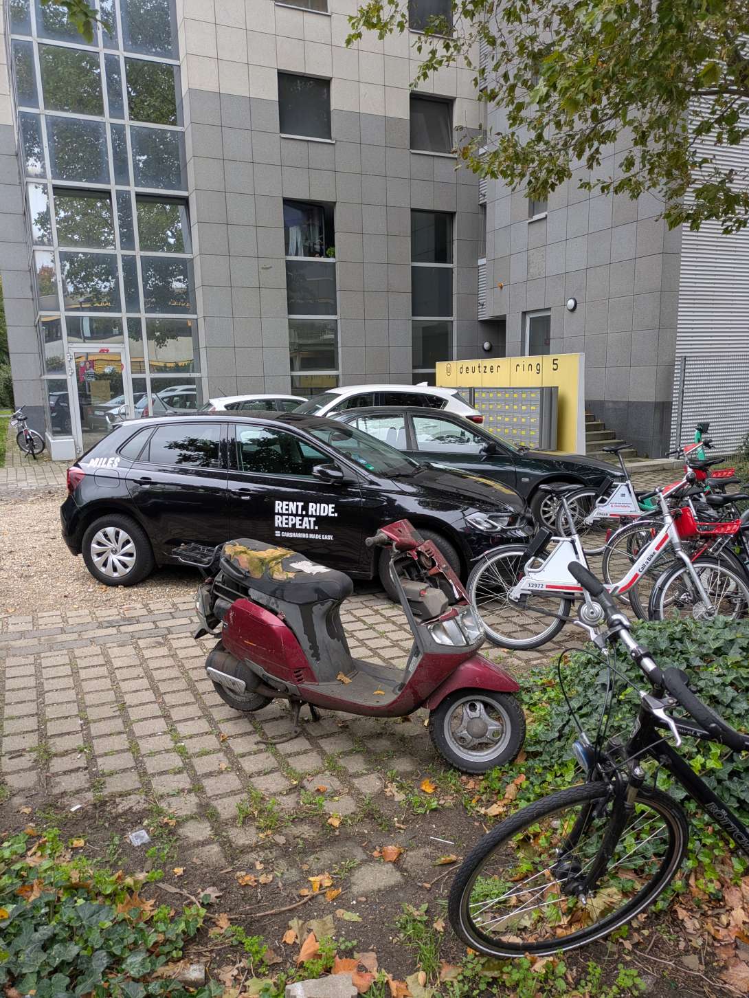 Bild zu gemeldetem Anliegen vom *2025-10-08 12:28:51