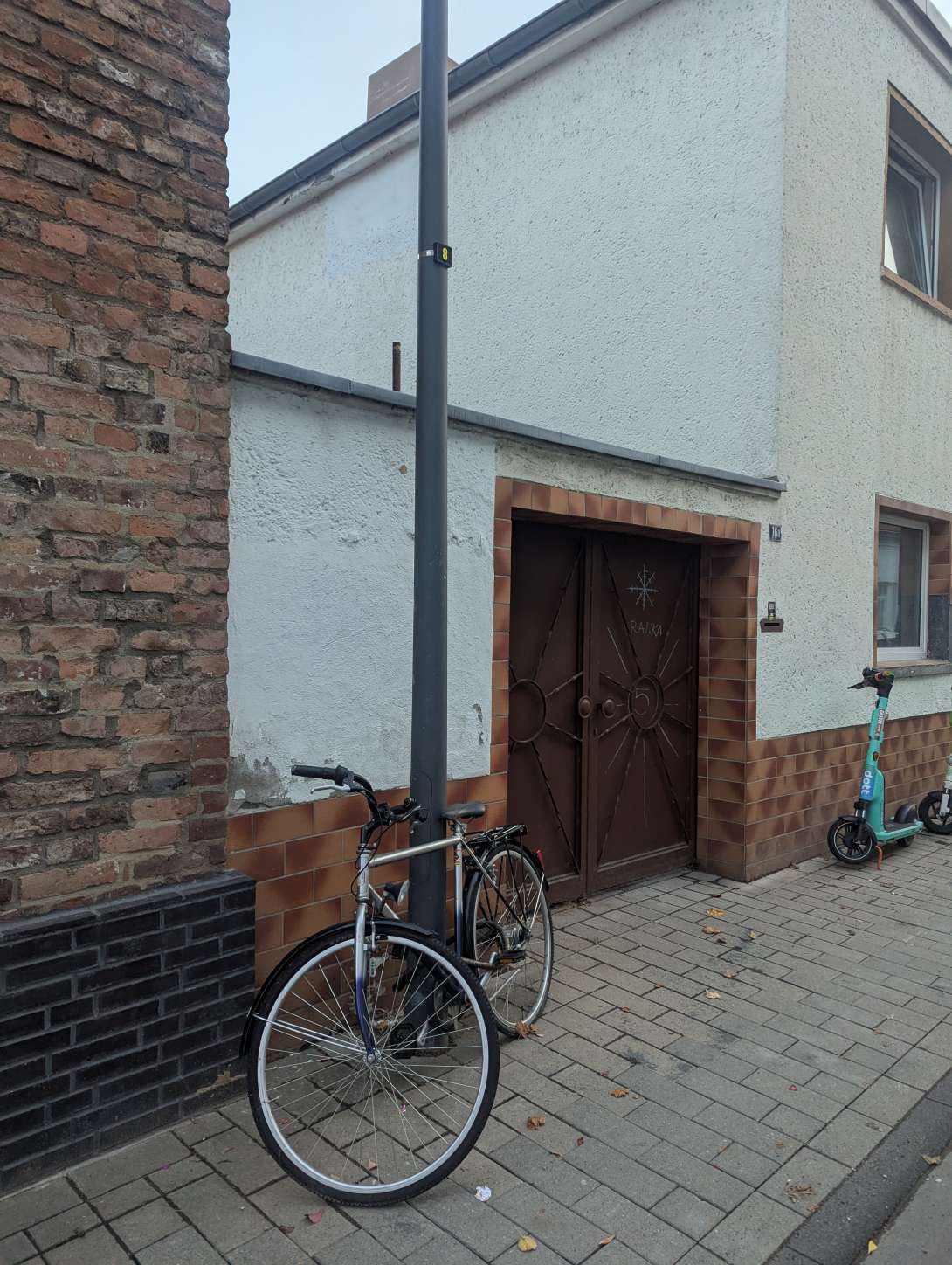 Bild zu gemeldetem Anliegen vom *2025-10-21 18:27:30