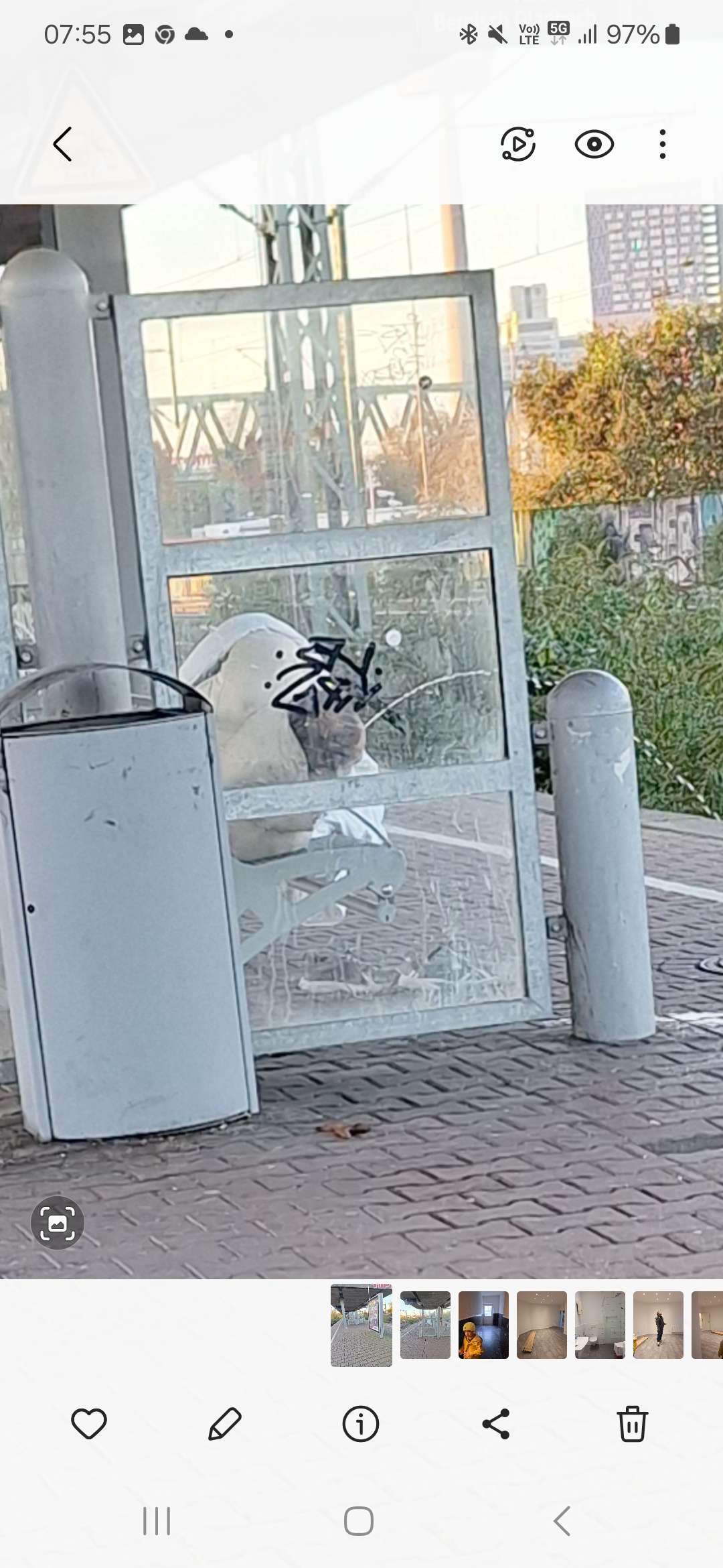 Bild zu gemeldetem Anliegen vom *2025-10-30 08:11:13