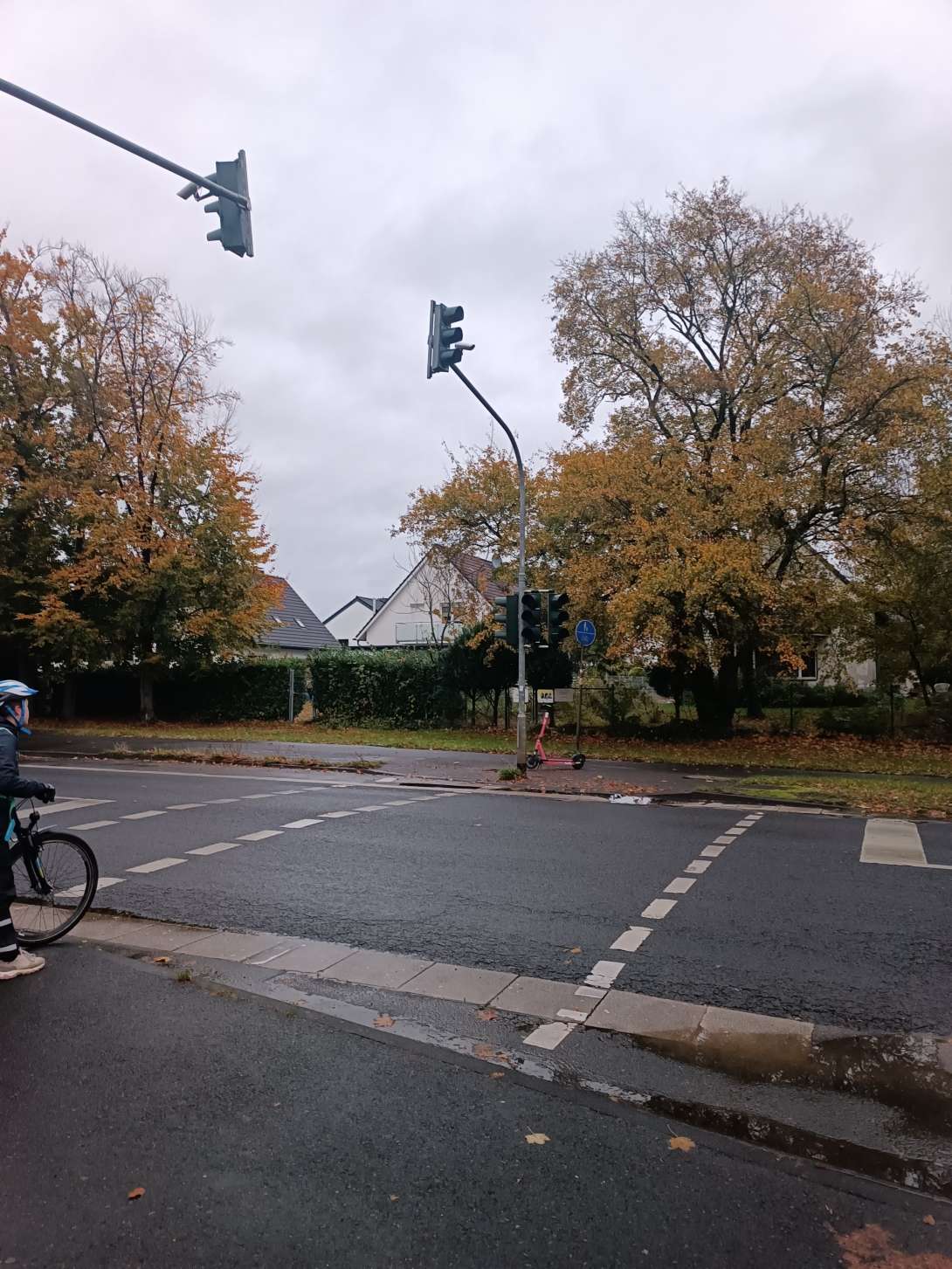 Bild zu gemeldetem Anliegen vom *2025-10-28 07:28:16