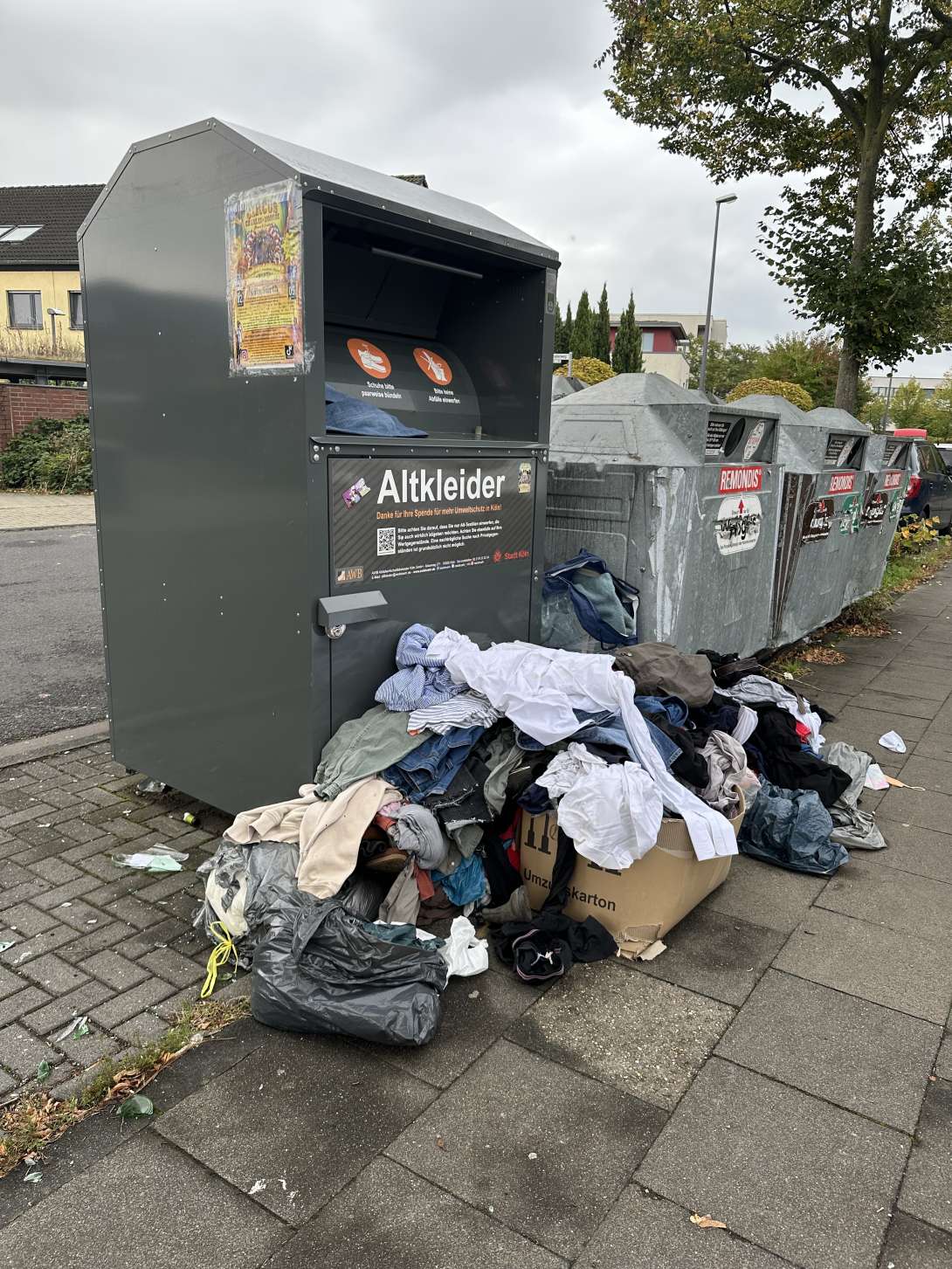 Bild zu gemeldetem Anliegen vom *2025-10-07 17:25:29