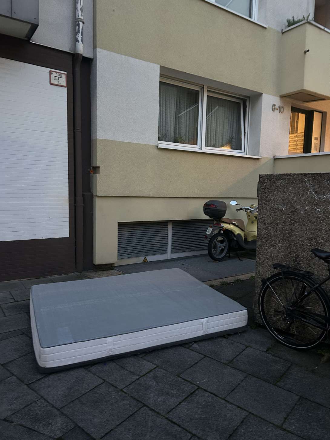 Bild zu gemeldetem Anliegen vom *2025-10-22 09:27:31