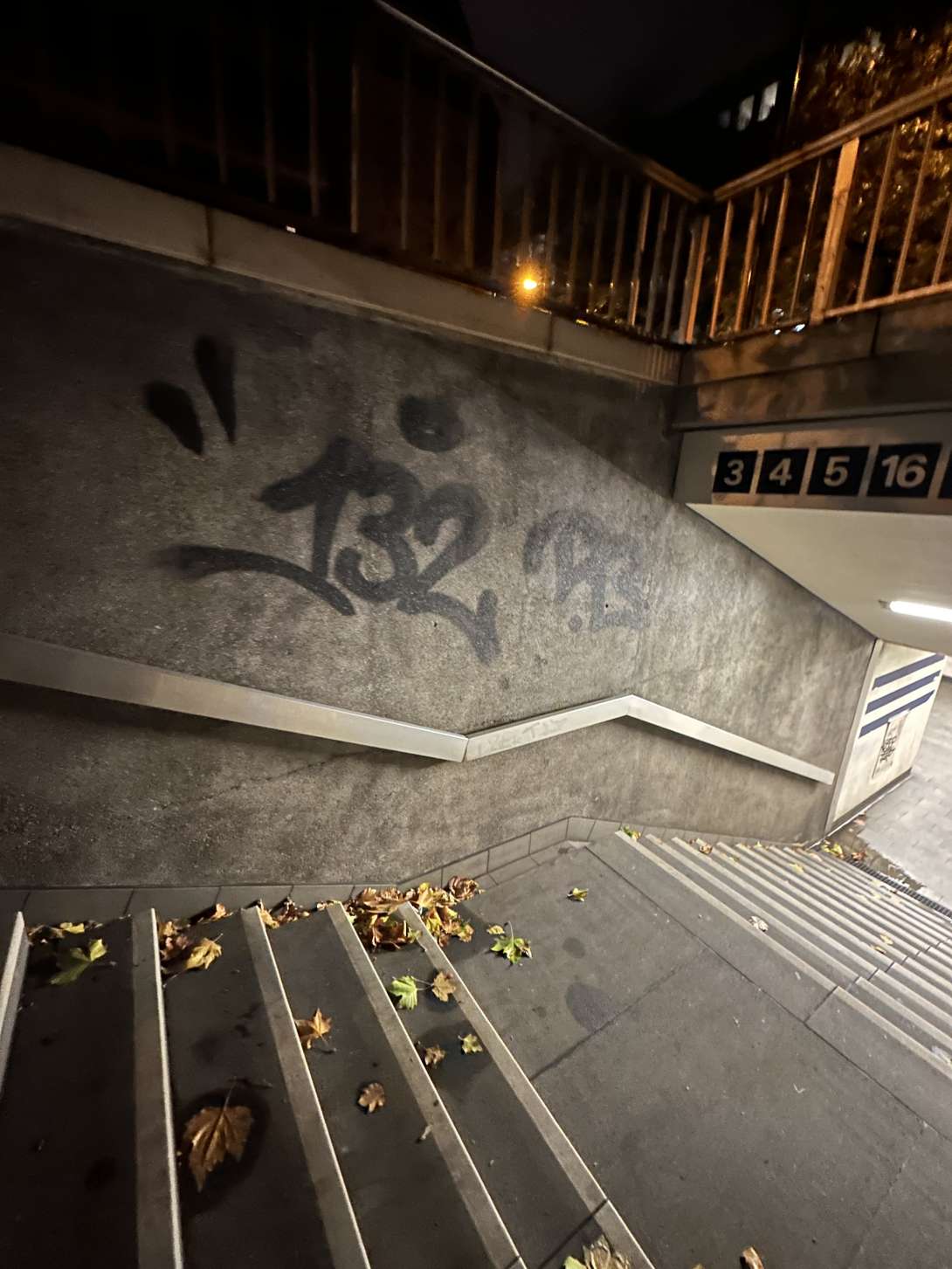 Bild zu gemeldetem Anliegen vom *2025-10-23 22:35:49