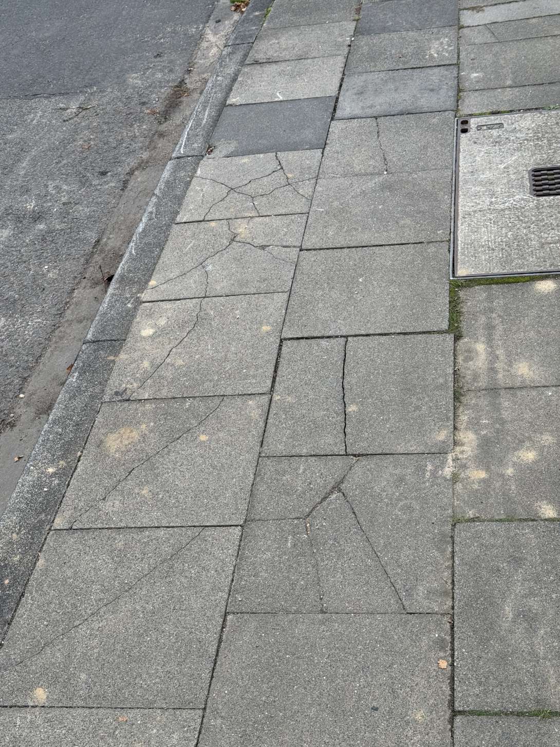 Bild zu gemeldetem Anliegen vom *2025-10-19 10:38:47