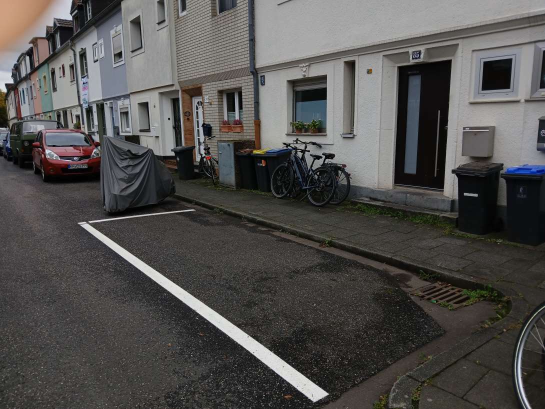 Bild zu gemeldetem Anliegen vom *2025-10-13 15:28:16