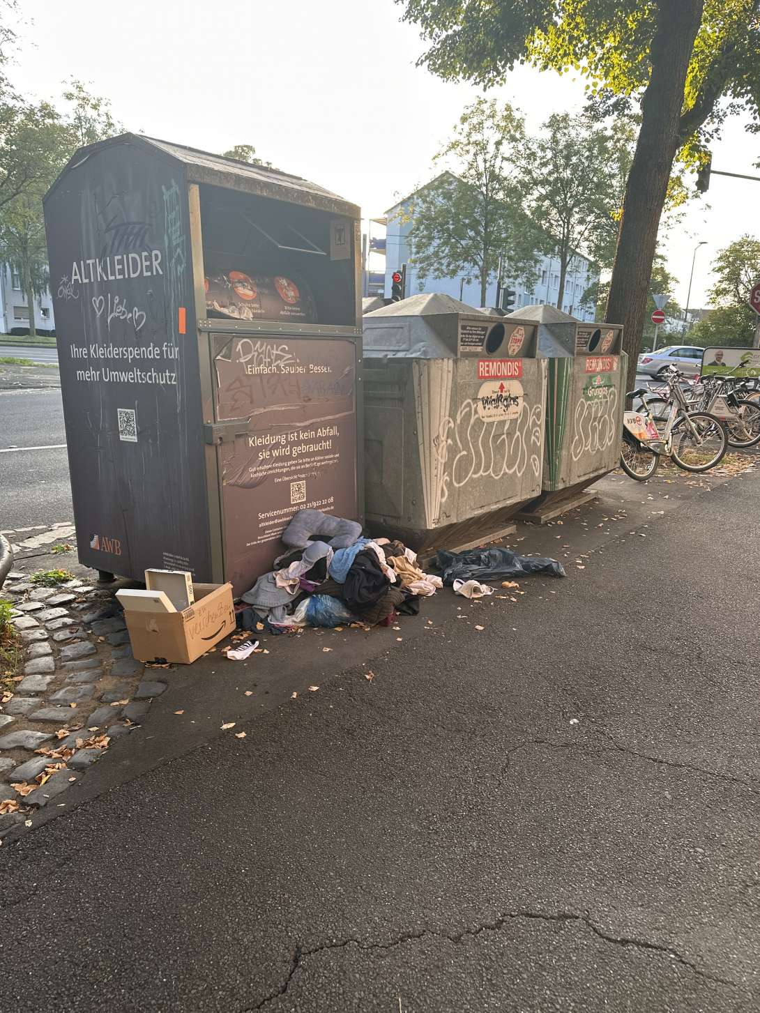 Bild zu gemeldetem Anliegen vom *2025-10-01 18:32:52