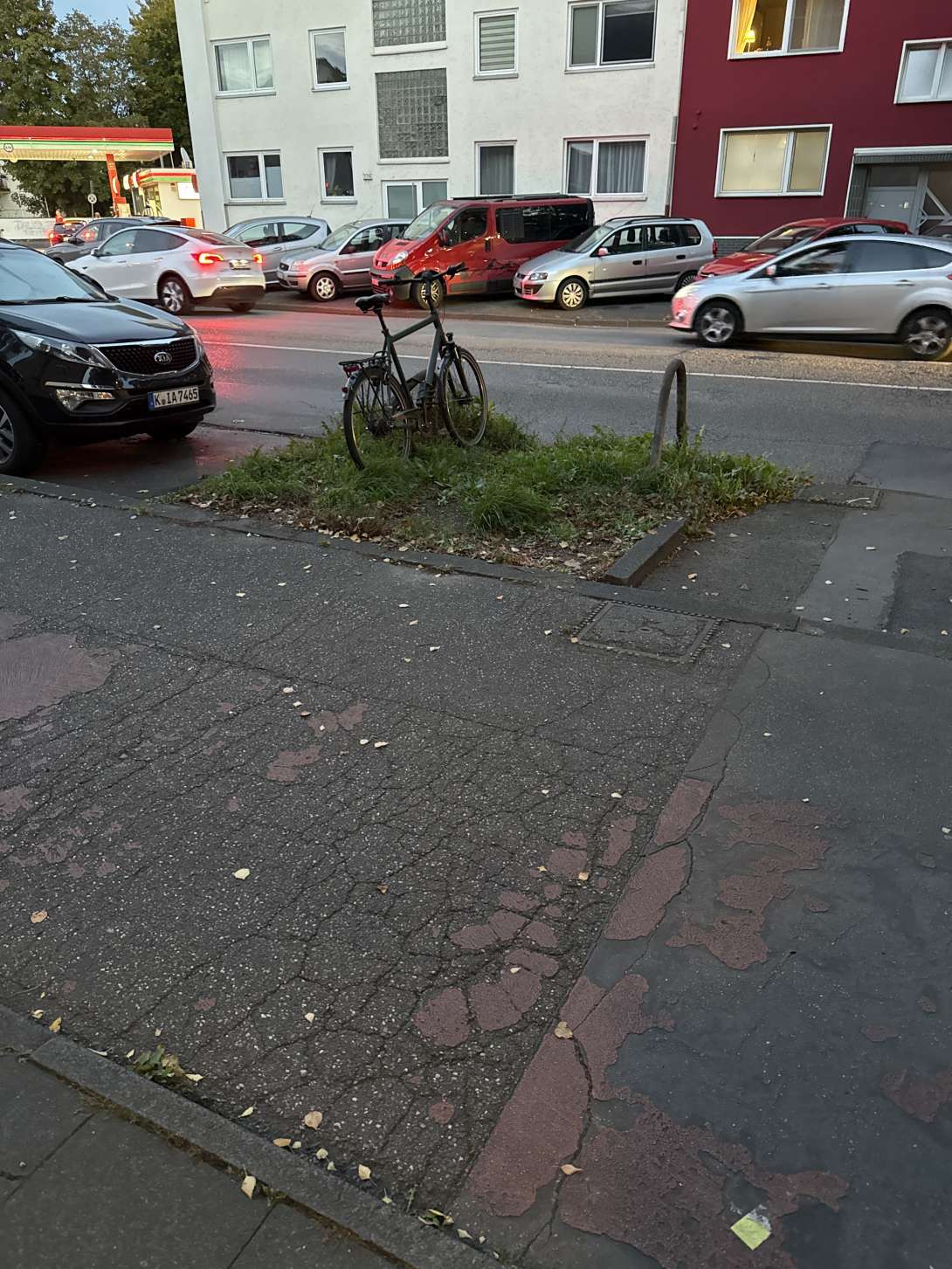 Bild zu gemeldetem Anliegen vom *2025-10-01 18:32:52