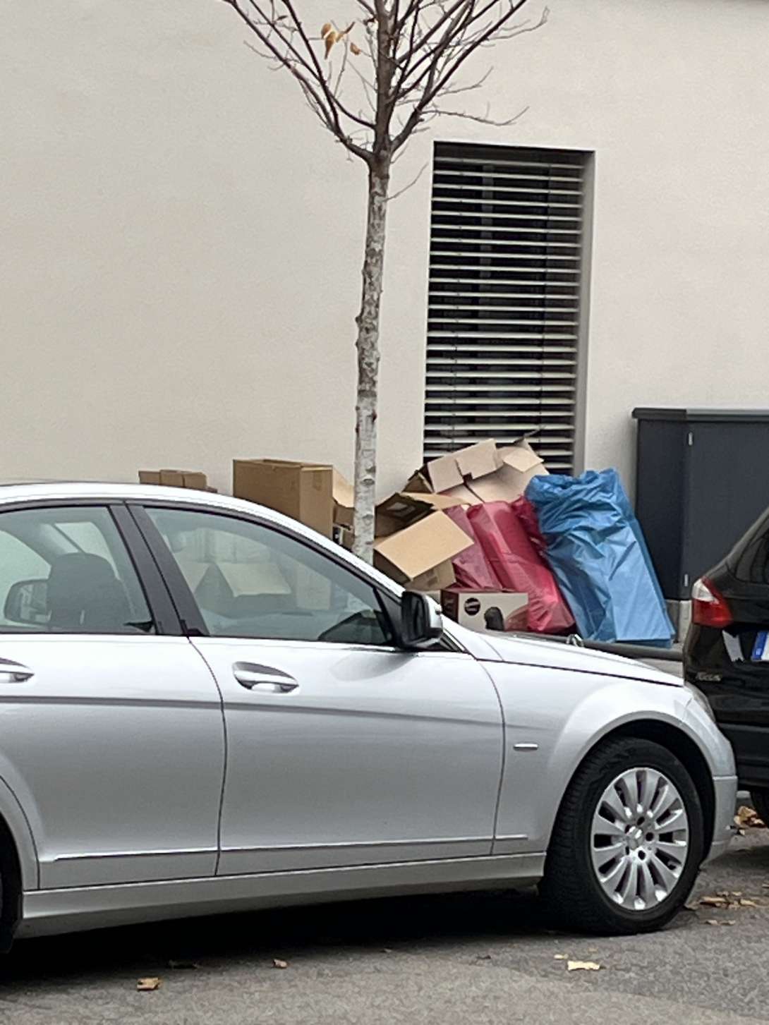 Bild zu gemeldetem Anliegen vom *2025-10-14 16:36:34