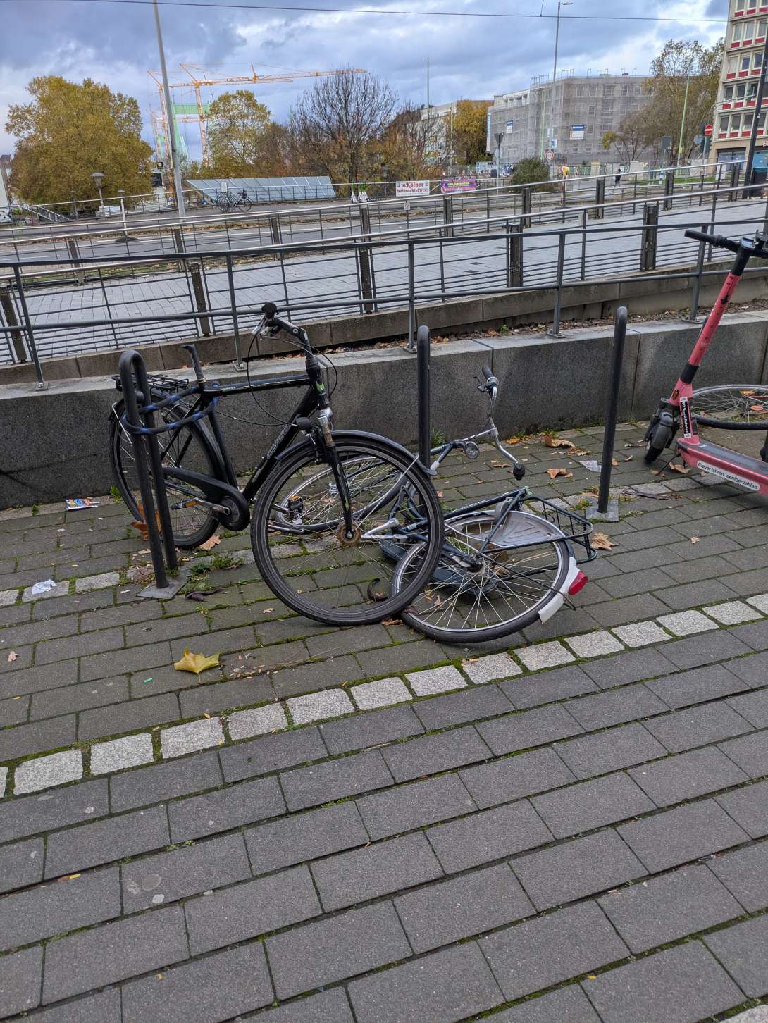 Bild zu gemeldetem Anliegen vom *2025-11-02 18:34:27