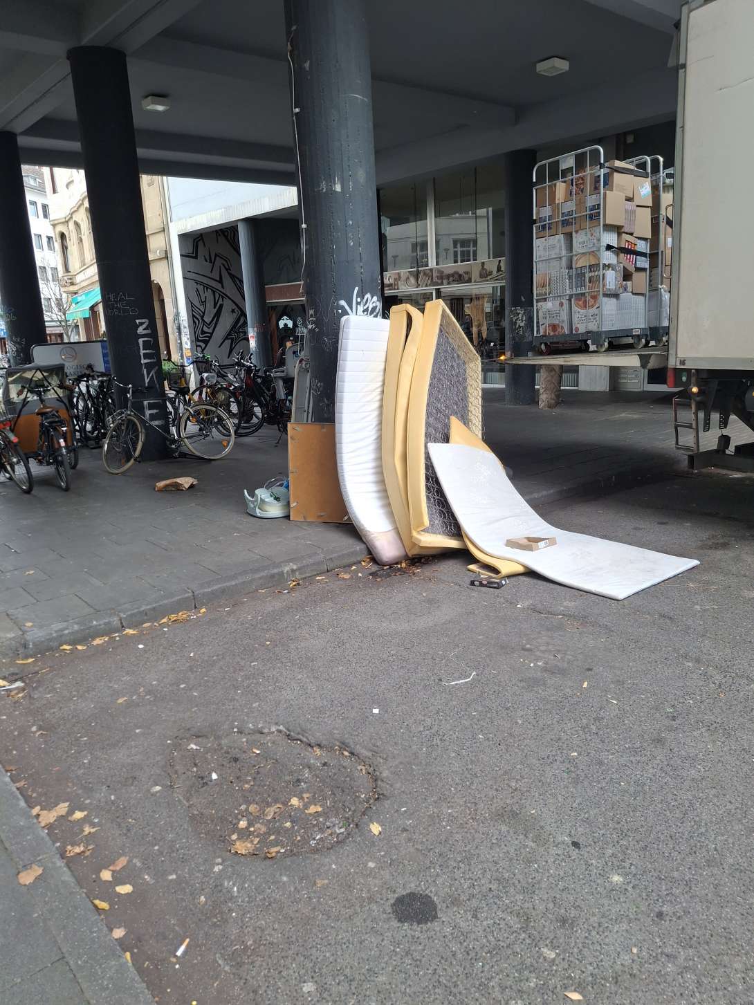 Bild zu gemeldetem Anliegen vom *2025-11-17 10:17:17