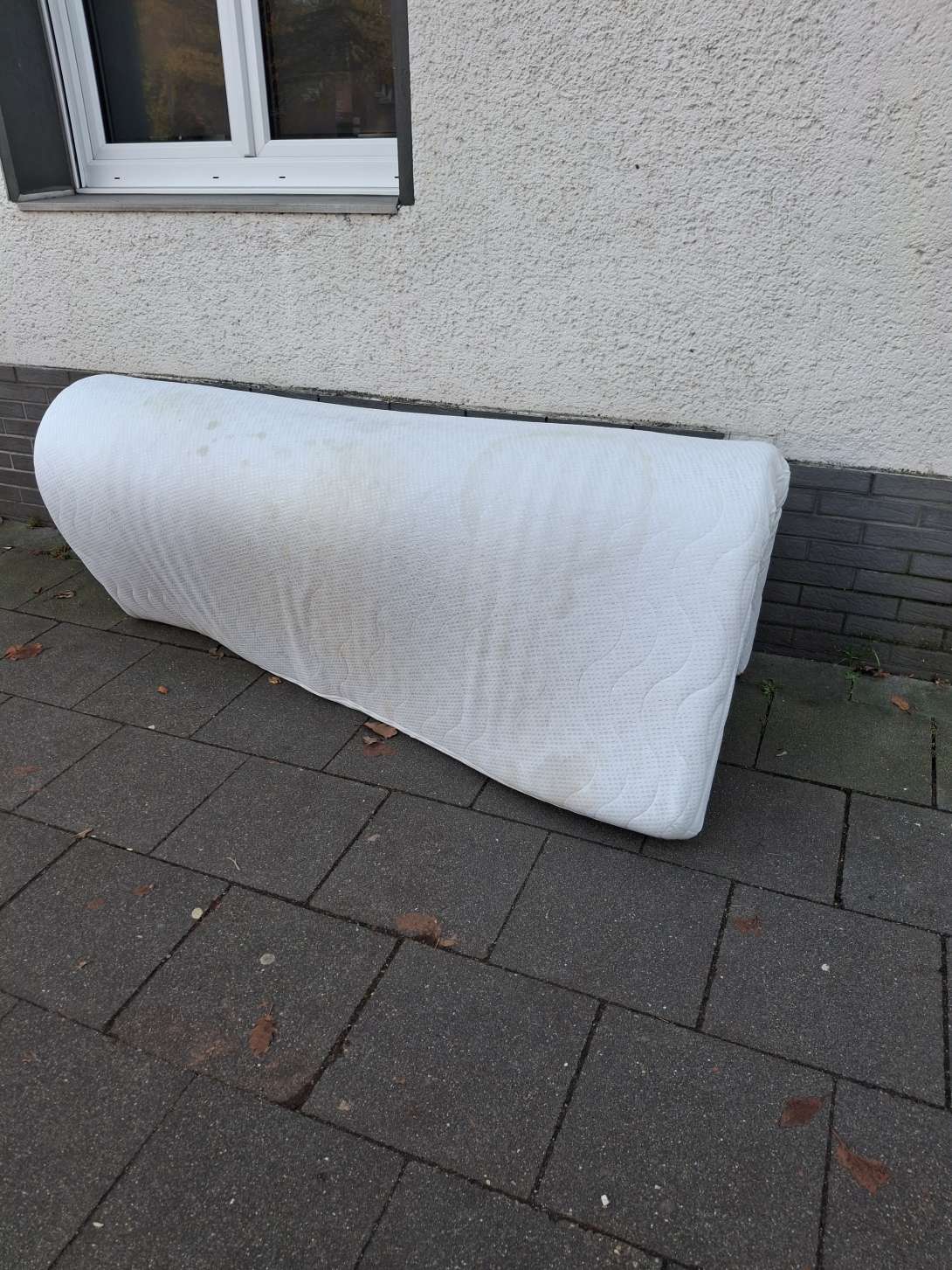 Bild zu gemeldetem Anliegen vom *2025-11-21 14:59:21