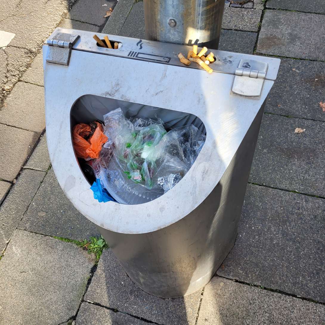 Bild zu gemeldetem Anliegen vom *2025-11-19 09:55:38