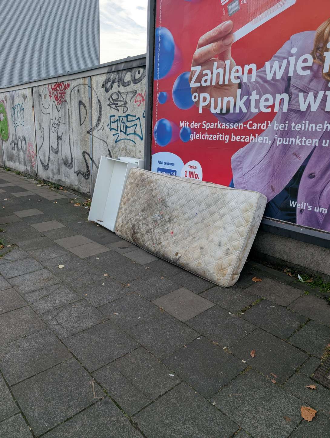 Bild zu gemeldetem Anliegen vom *2025-11-05 12:55:21