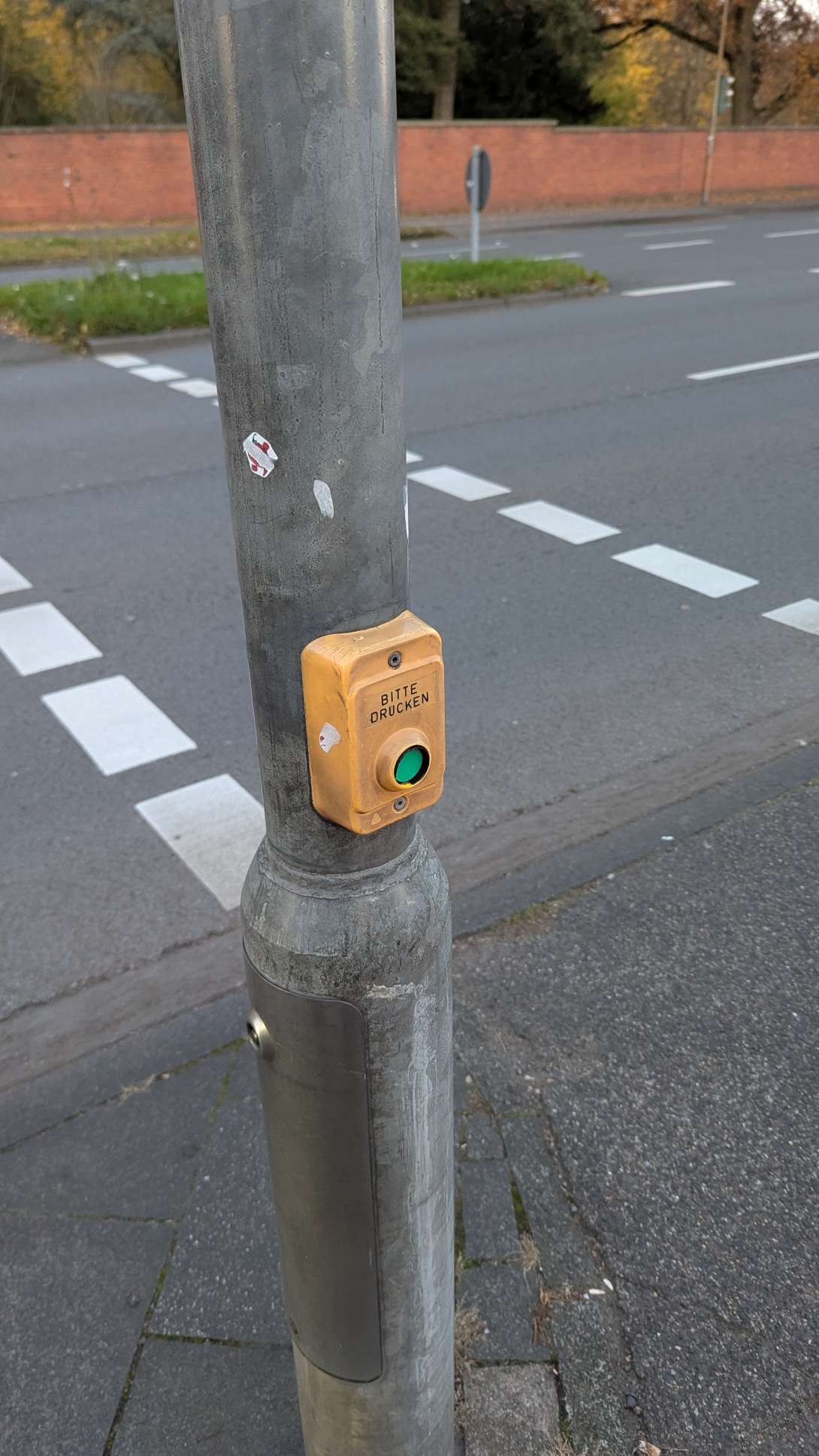 Bild zu gemeldetem Anliegen vom *2025-11-07 17:00:01