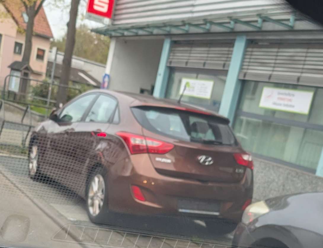 Bild zu gemeldetem Anliegen vom *2025-11-04 06:29:39