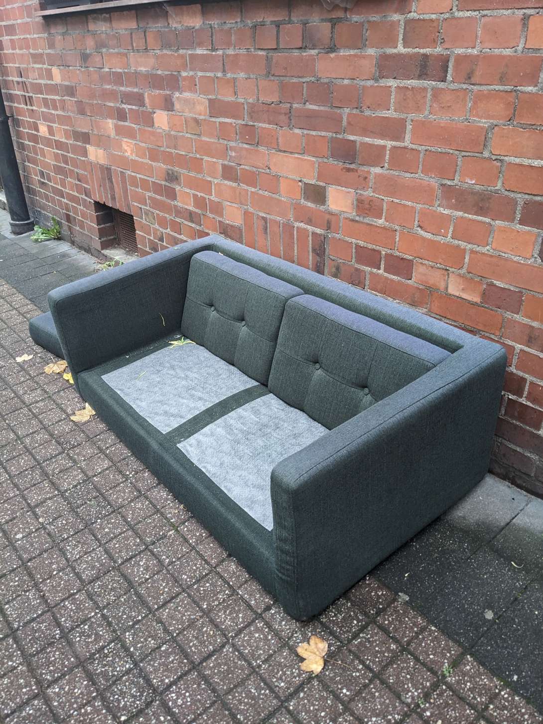 Bild zu gemeldetem Anliegen vom *2025-11-17 11:28:17