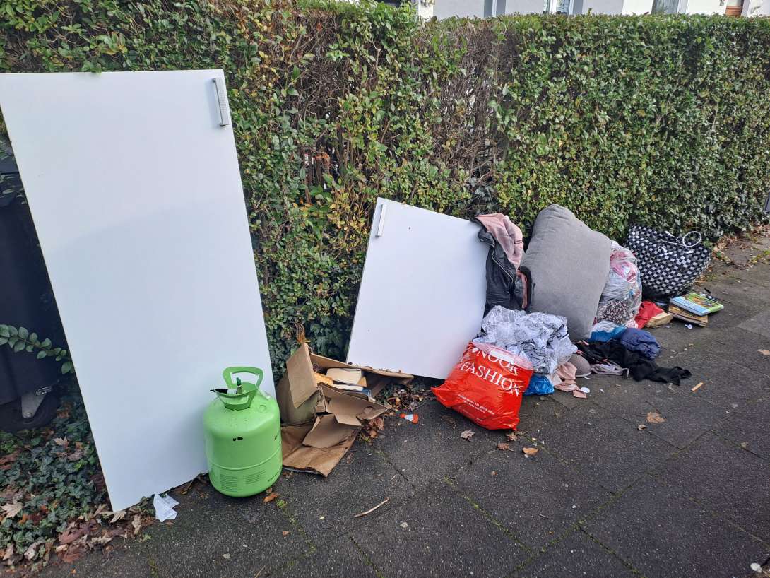 Bild zu gemeldetem Anliegen vom *2025-12-01 10:33:51