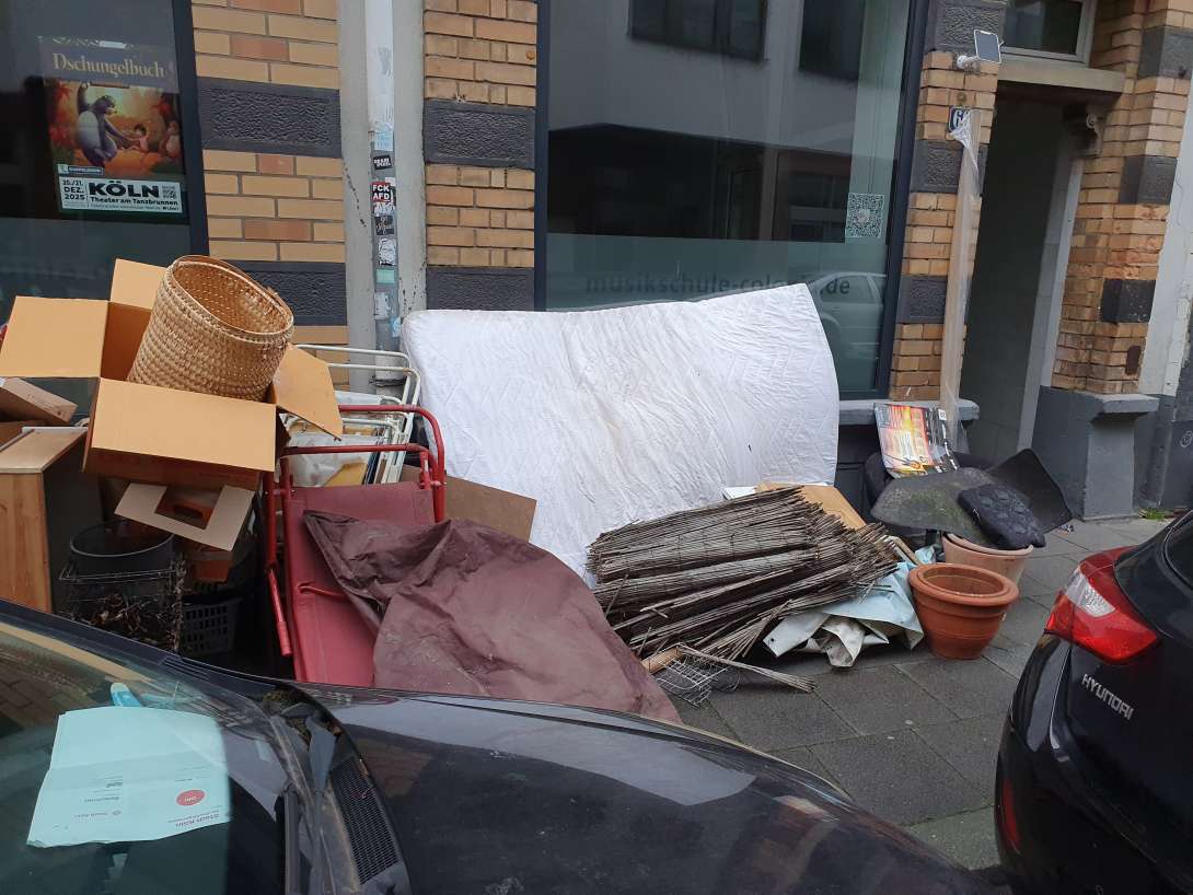 Bild zu gemeldetem Anliegen vom *2025-11-26 09:14:23