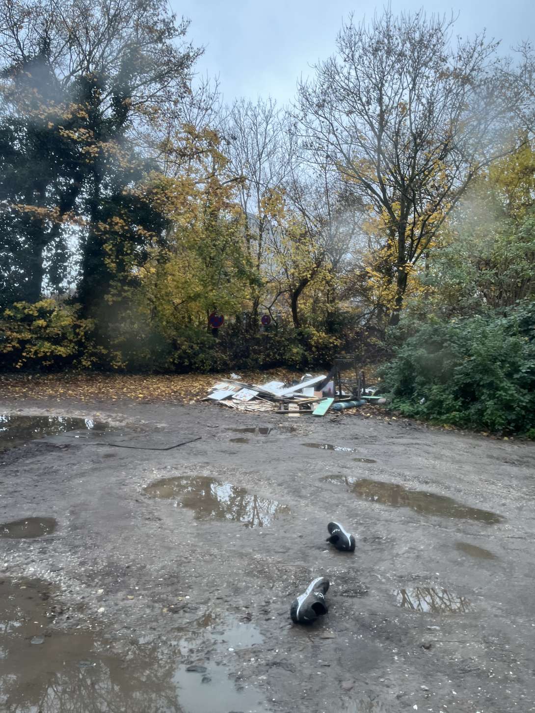 Bild zu gemeldetem Anliegen vom *2025-11-17 14:36:20