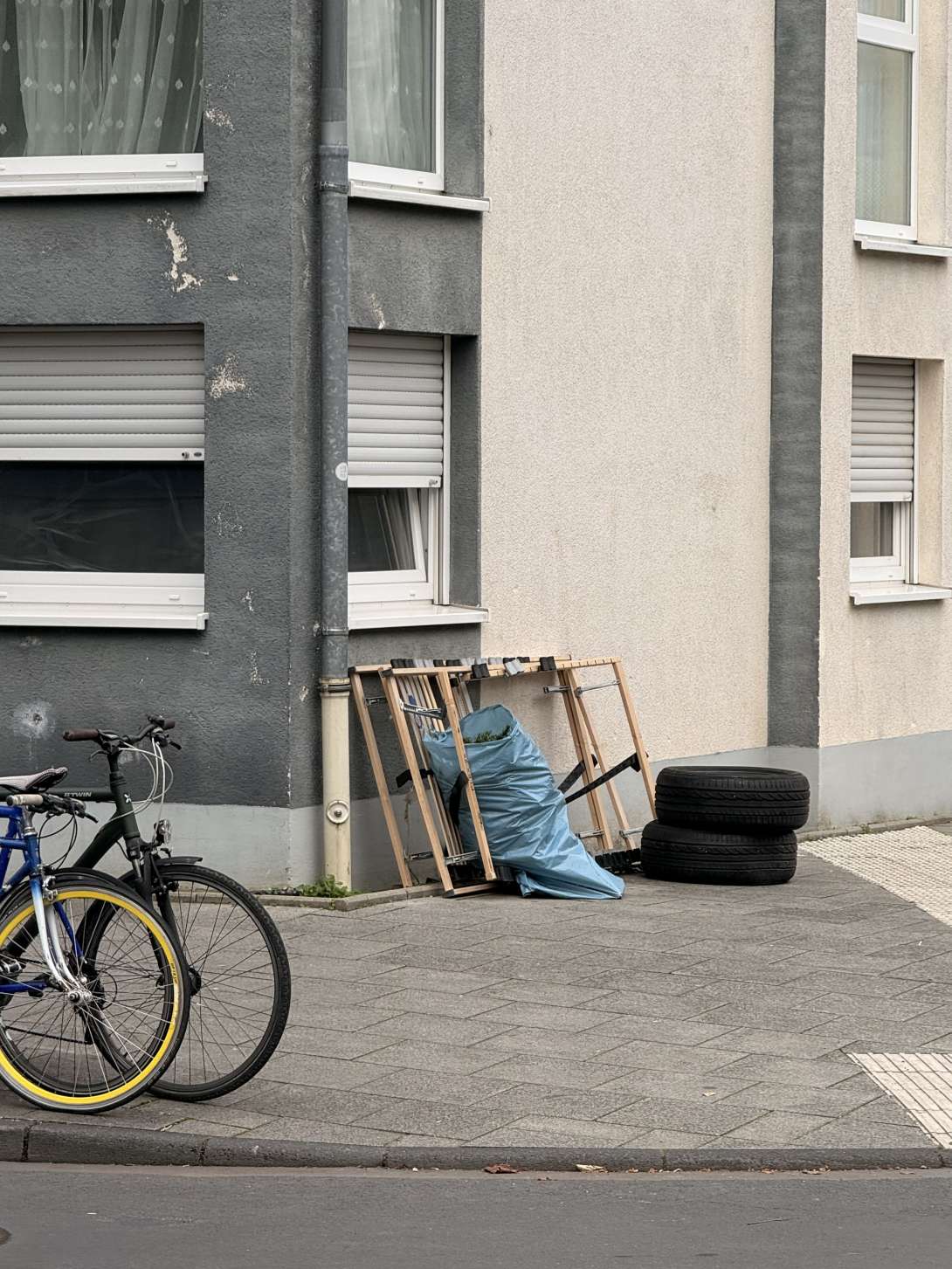 Bild zu gemeldetem Anliegen vom *2025-11-10 09:07:47