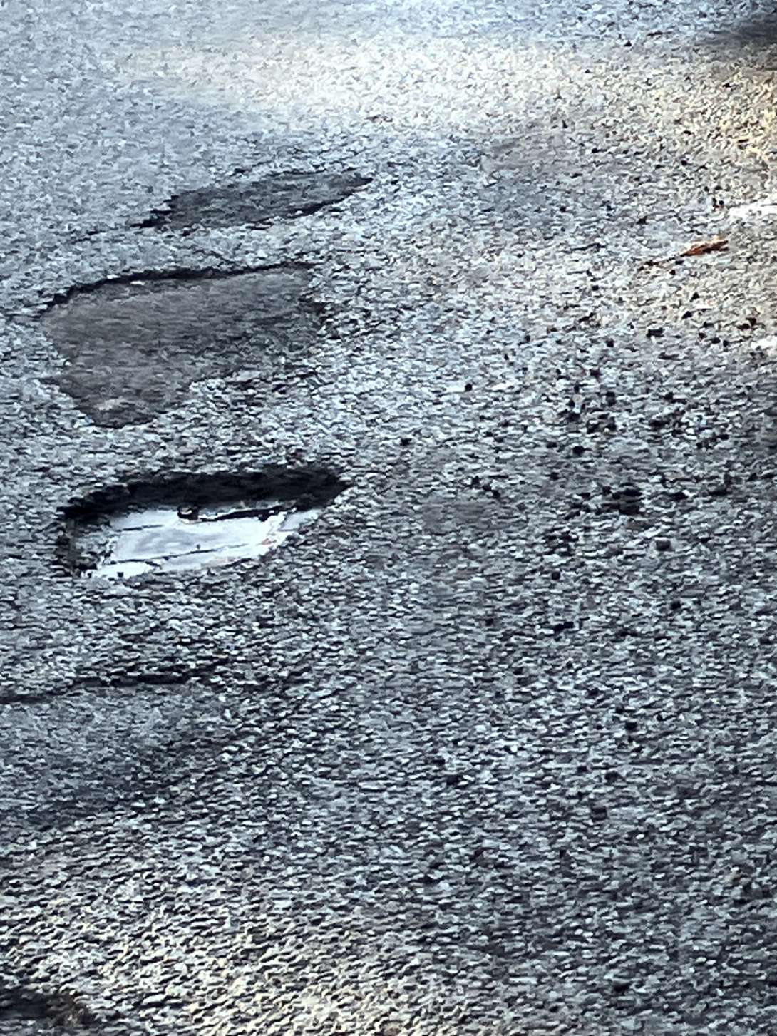 Bild zu gemeldetem Anliegen vom *2025-11-24 08:54:51