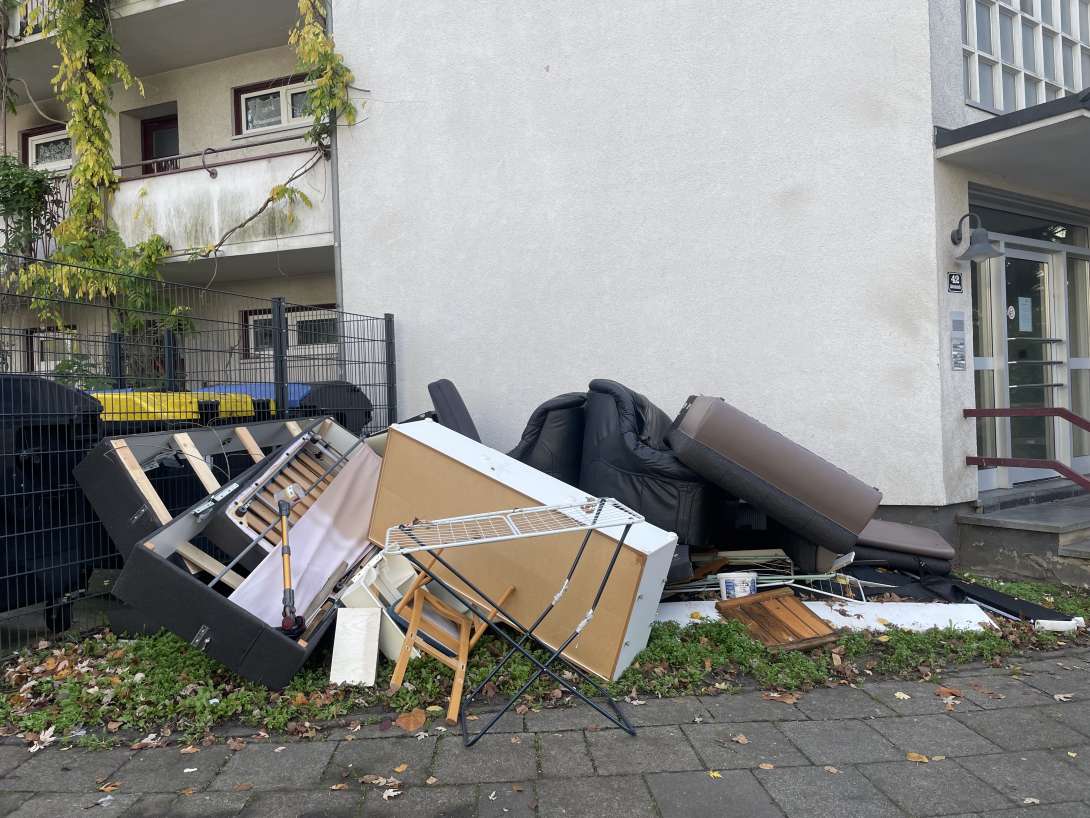 Bild zu gemeldetem Anliegen vom *2025-11-12 11:55:36