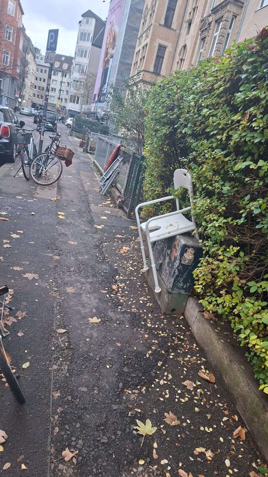 Bild zu gemeldetem Anliegen vom *2025-12-01 11:47:14