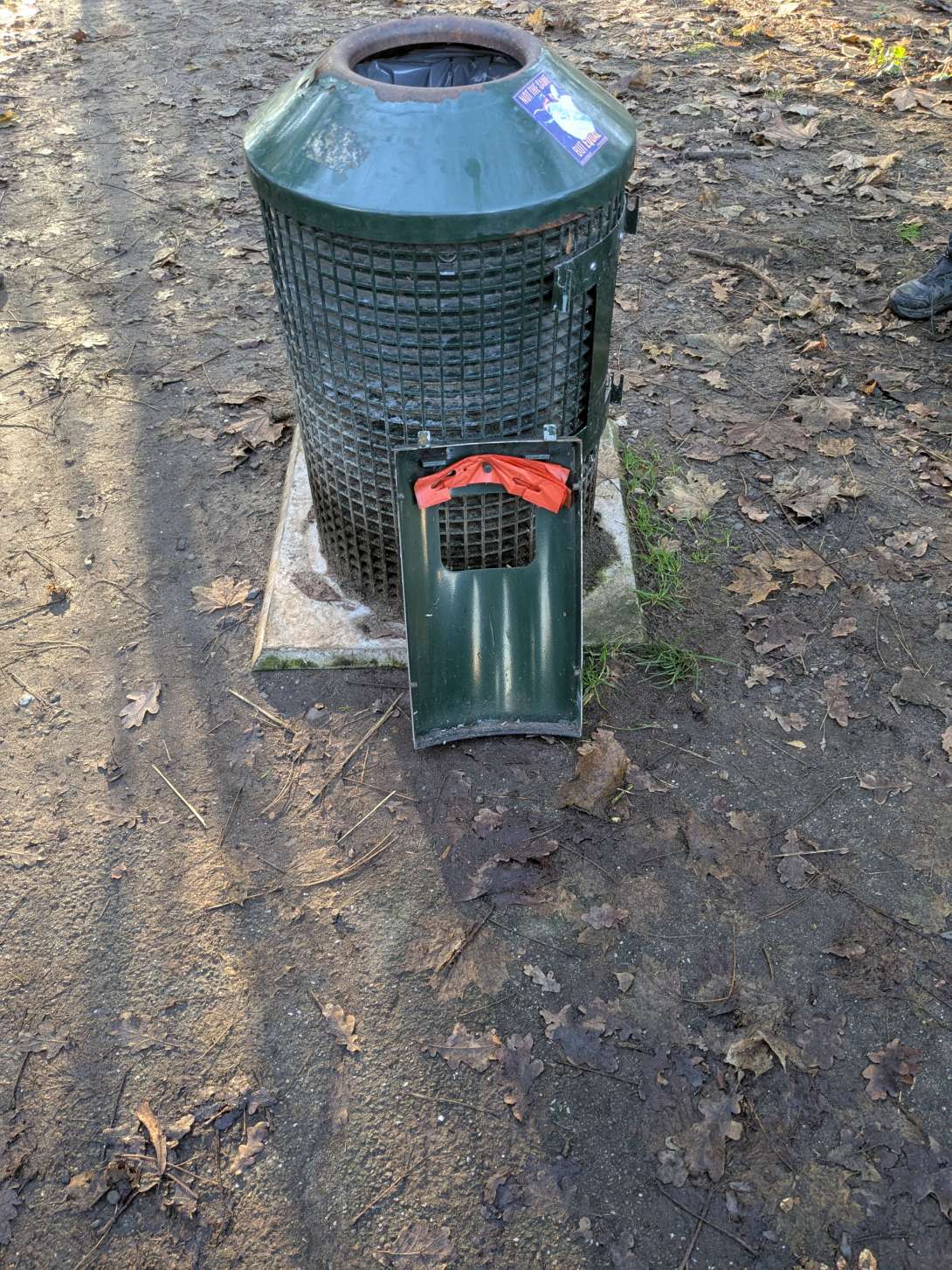 Bild zu gemeldetem Anliegen vom *2025-12-15 14:17:38