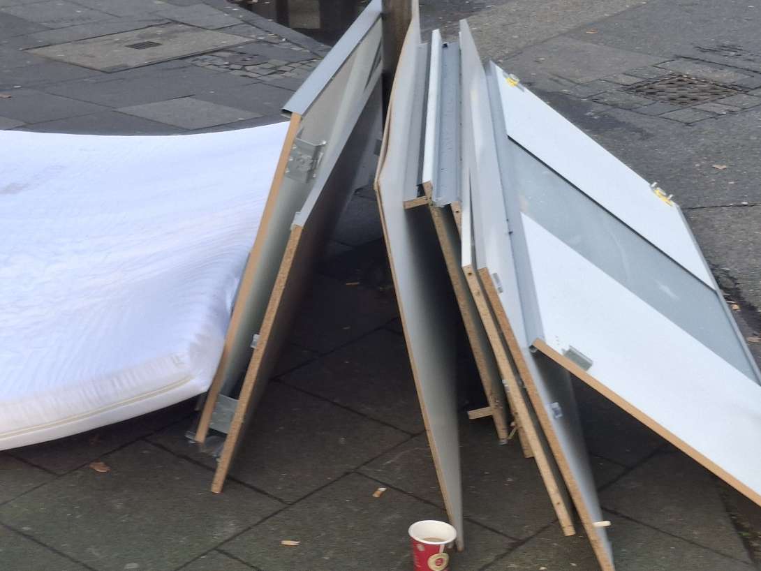 Bild zu gemeldetem Anliegen vom *2025-12-01 13:54:59