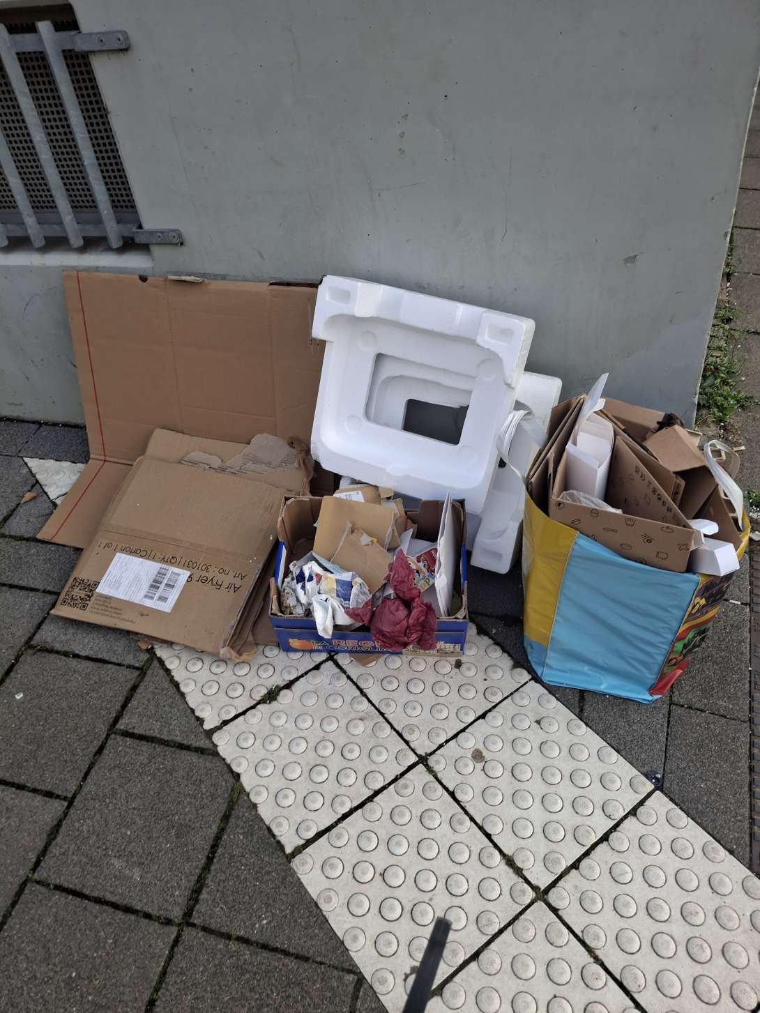 Bild zu gemeldetem Anliegen vom *2025-12-12 12:38:48